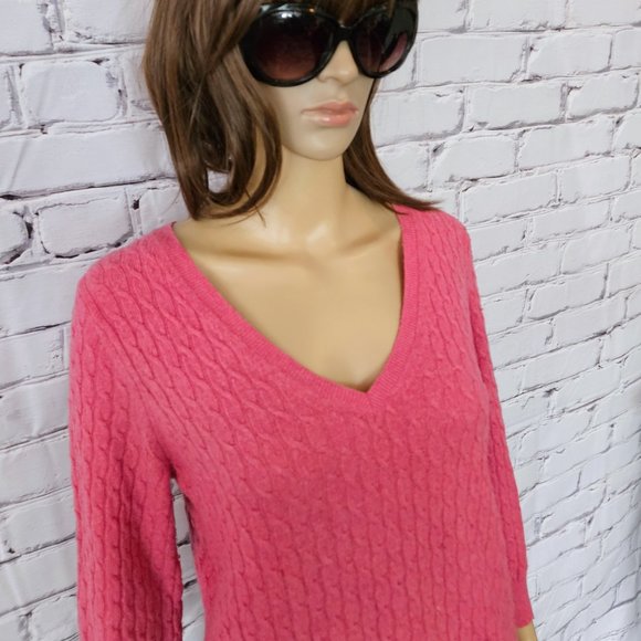 Banana Republic, Wool & Cashmere - pink cable knit v-neck pullover sweater - Picture 6 of 13